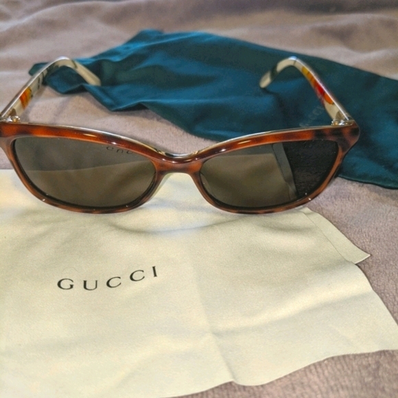 Gucci Accessories - Gucci Sunglasses